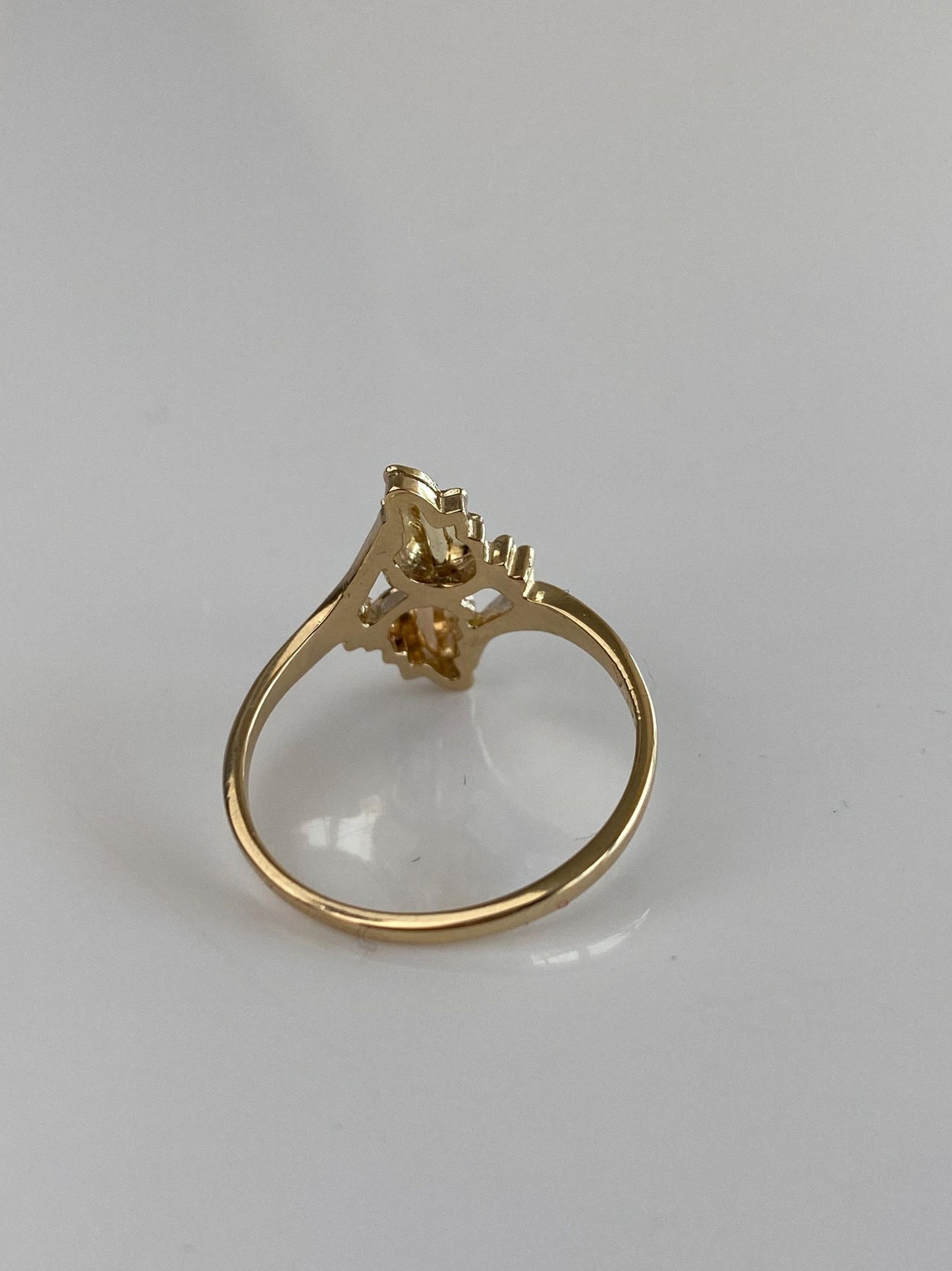 Solid 10k Black Hills Gold Leaves Ring - Size 6.75