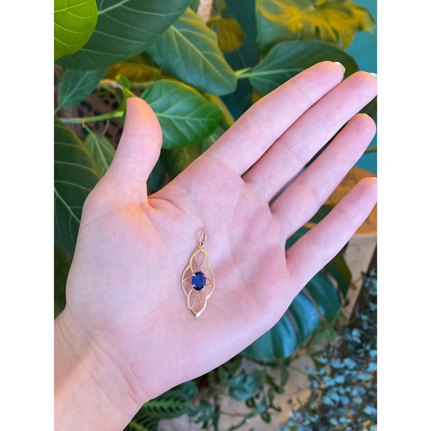 Vintage Solid 14k Yellow Gold Blue Spinel Charm