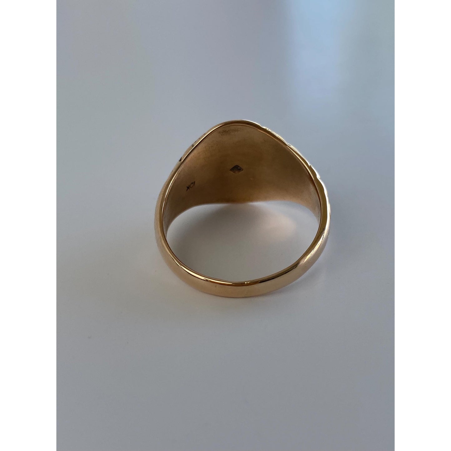 Vintage Solid 10k Yellow Gold Engraved Designed Signet Ring - Size 10.75