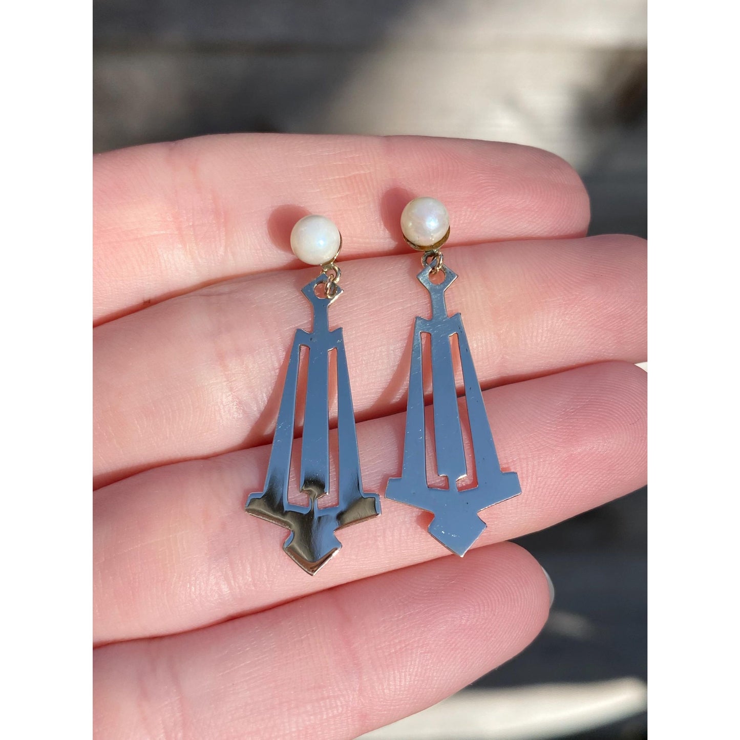 Vintage Solid 14k Yellow Gold Pearl Design Dangle Stud Earrings