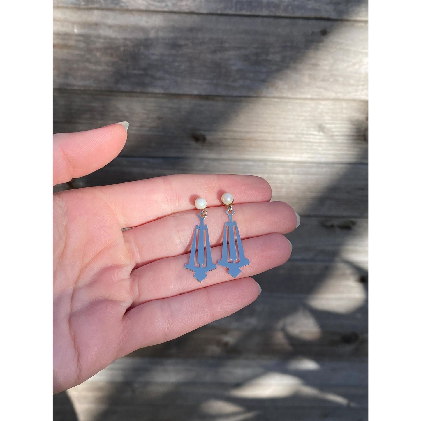 Vintage Solid 14k Yellow Gold Pearl Design Dangle Stud Earrings