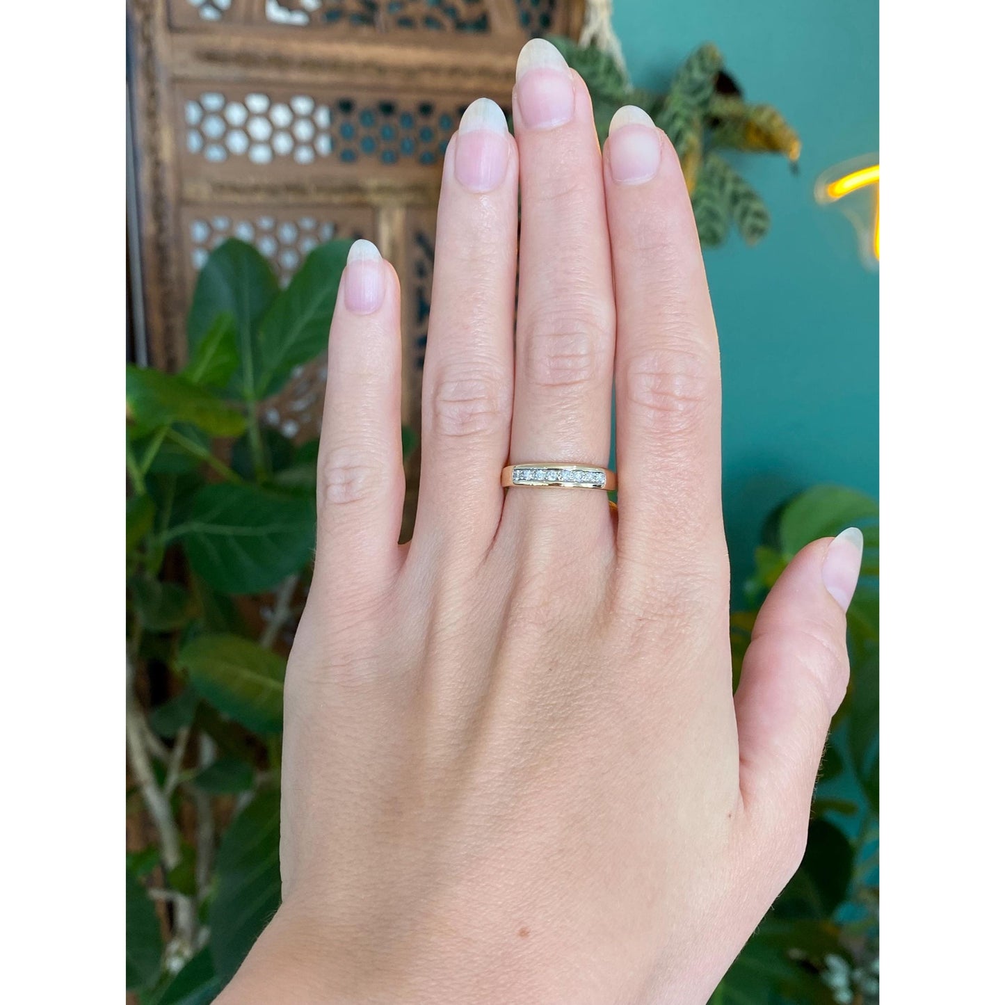 Vintage Solid 14k Yellow Gold Clear Sapphire Ring Band - Size 6