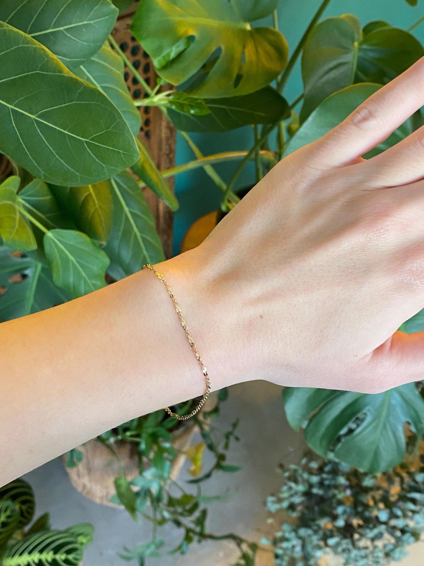 Vintage Solid 14k Yellow Gold Textured Twist Serpentine Chain Bracelet - 7.75 inches