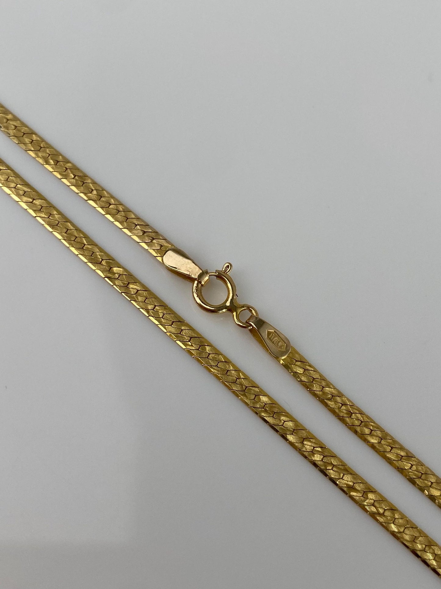 Vintage Solid 14k Yellow Gold Pattern Herringbone Chain Necklace - 24 inches