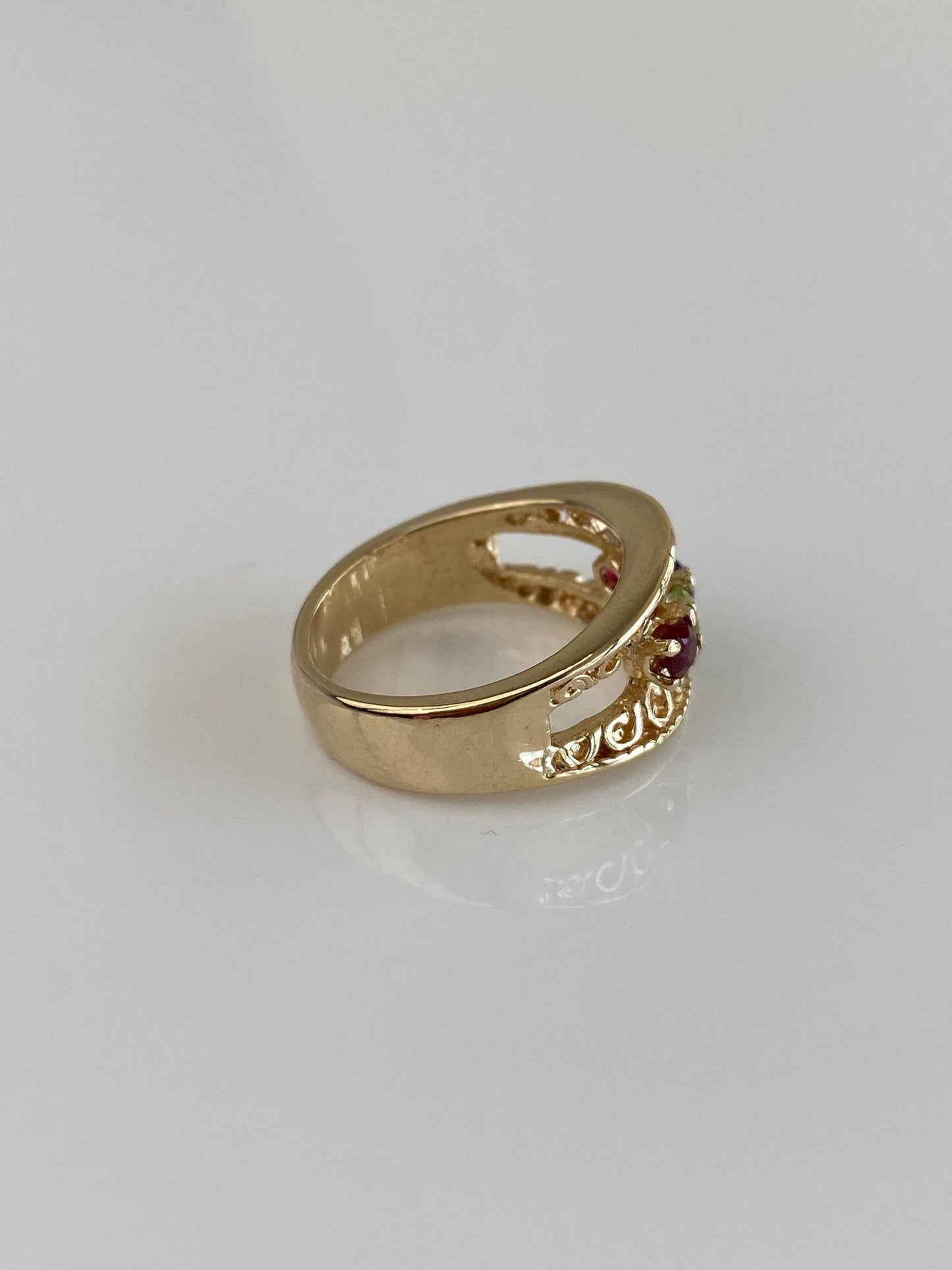 Vintage Solid 14k Yellow Gold Pink Spinel Peridot Amethyst Filigree Ring Band - Size 5.75