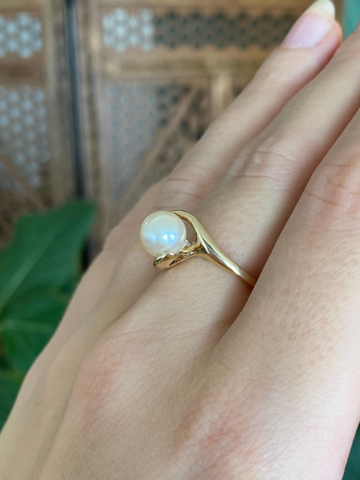 Vintage Solid 10k Yellow Gold Pearl Twist Ring - Size 6