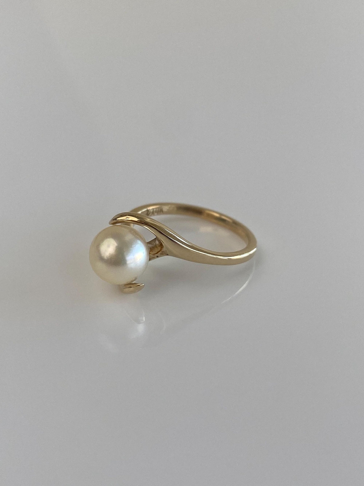 Vintage Solid 10k Yellow Gold Pearl Twist Ring - Size 6
