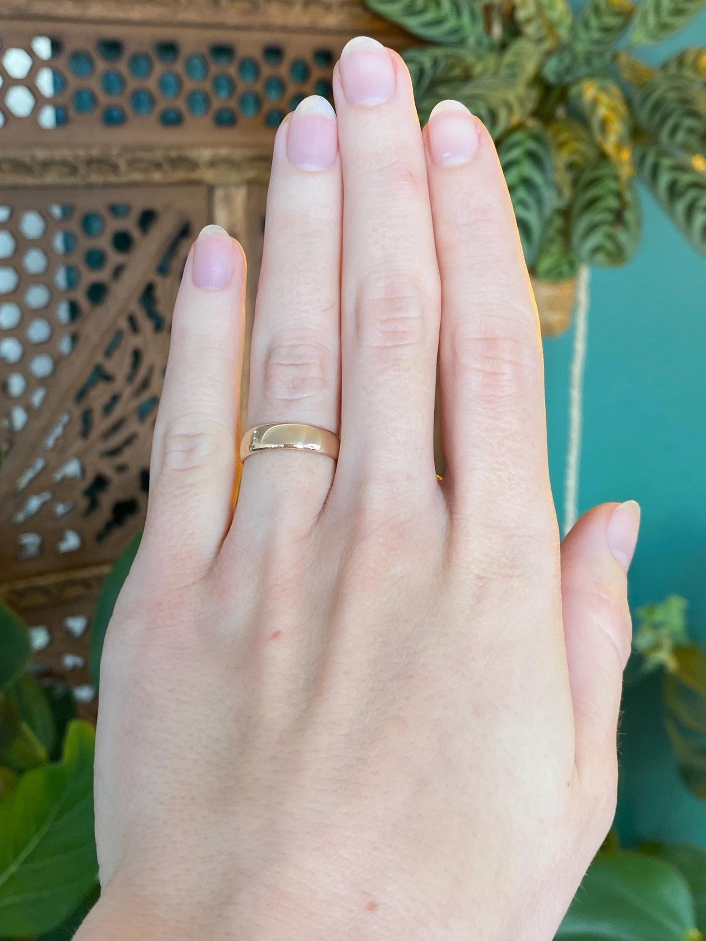 Vintage Solid 14k Rose Gold Ring Band - Size 5.5