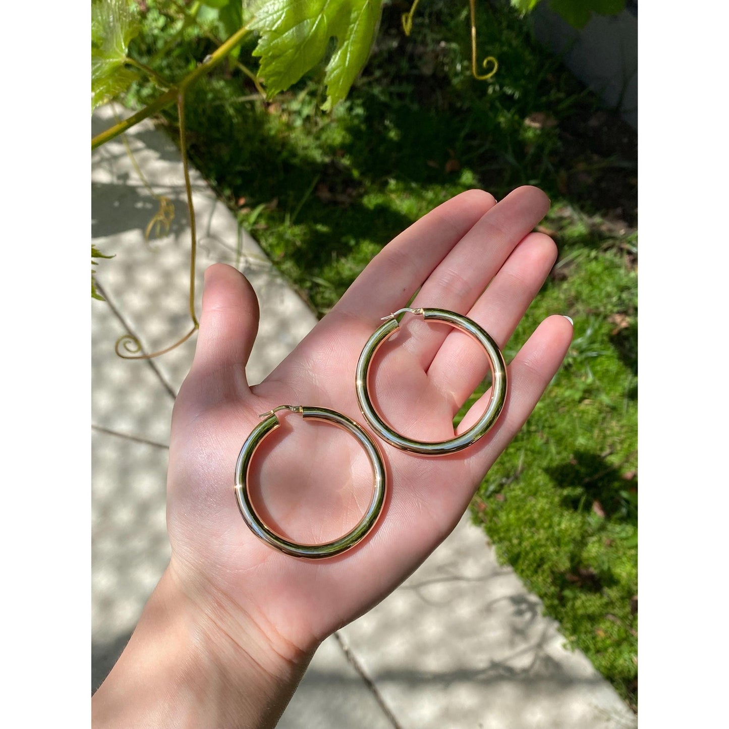 Vintage 14k Yellow Gold Chunky Hoop Earrings