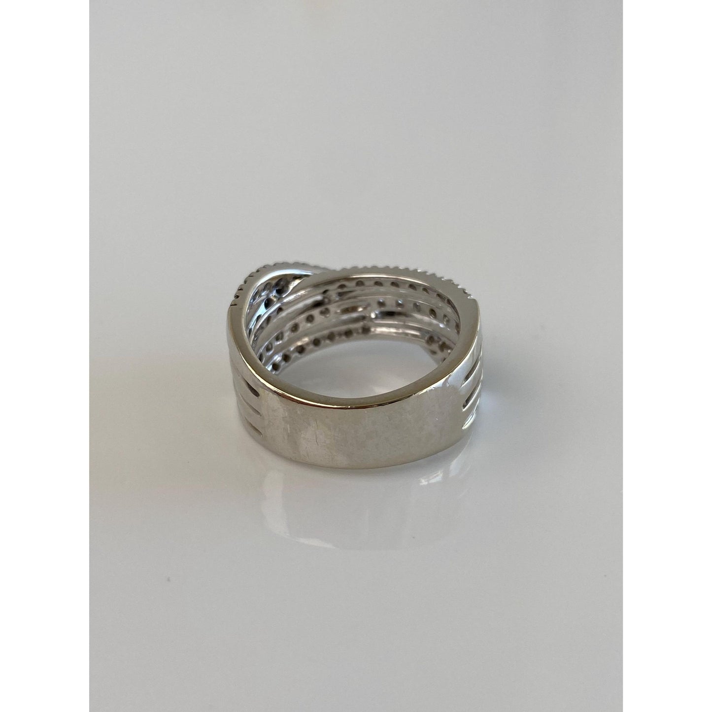 Vintage Solid 14k White Gold Black & Clear Diamond Ring - Size 6.75