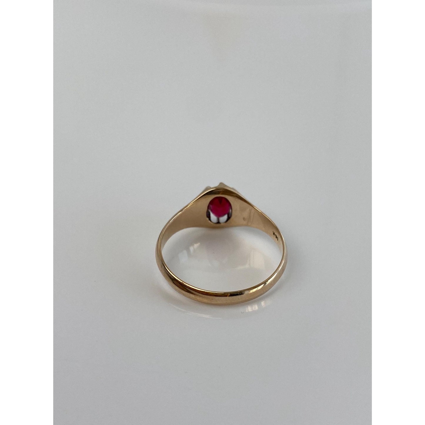 Vintage Solid 10k Yellow Gold Carnelian Ring - Size 8.75