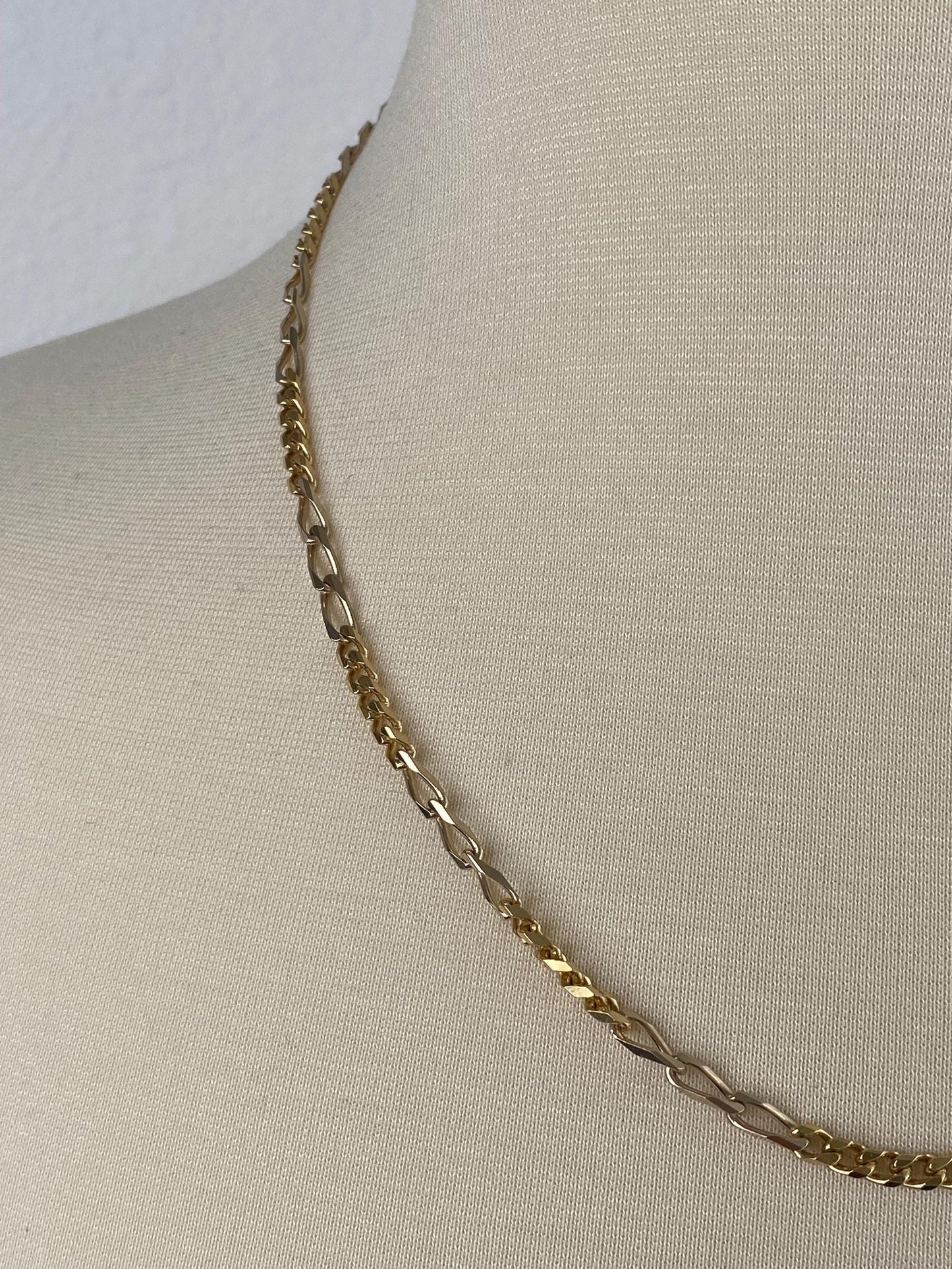 Vintage Solid 18k White & Yellow Gold Figaro Chain Necklace - 20.5 inches