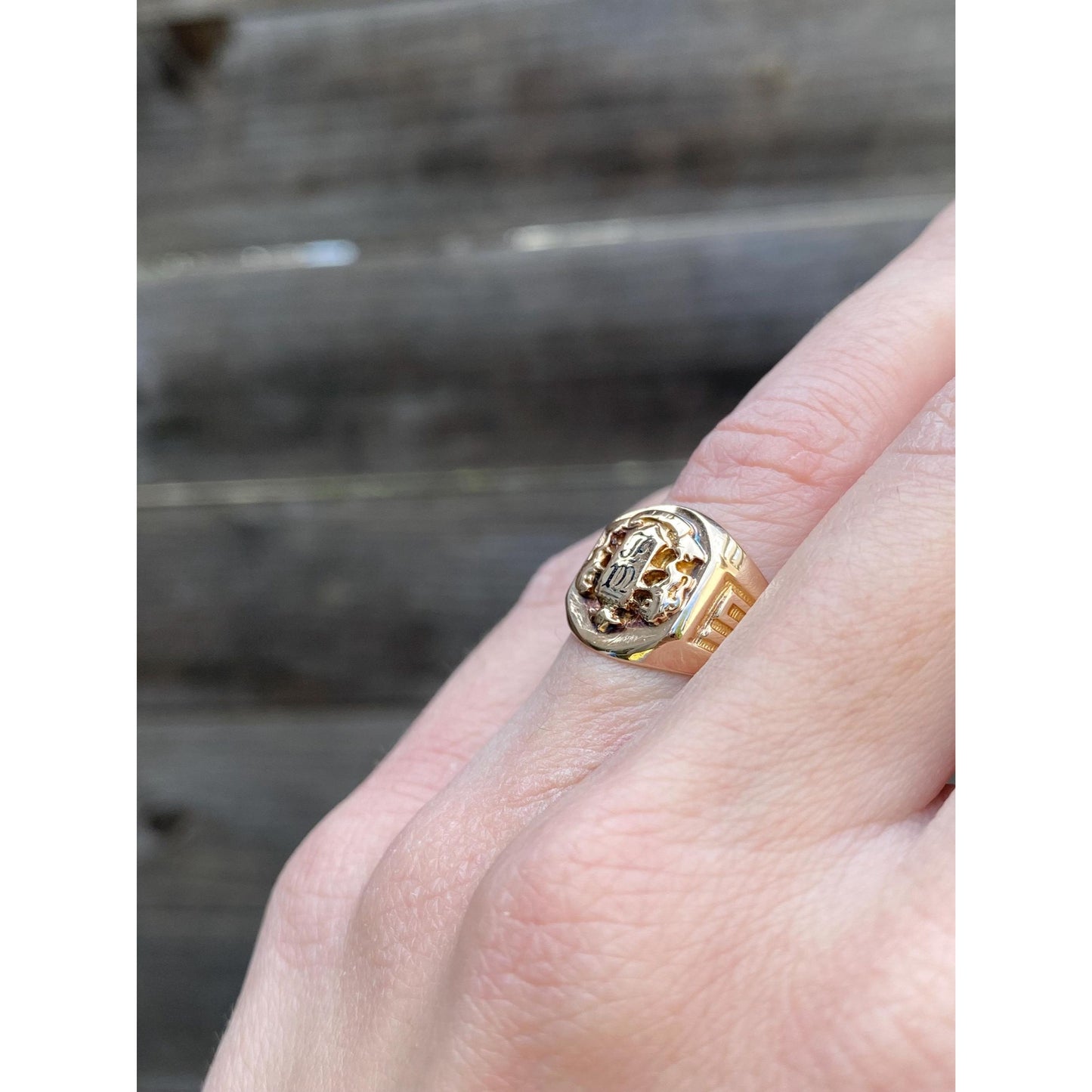 Vintage Solid 10k Rosey Gold 1931 Class Signet Ring - Size 5.5