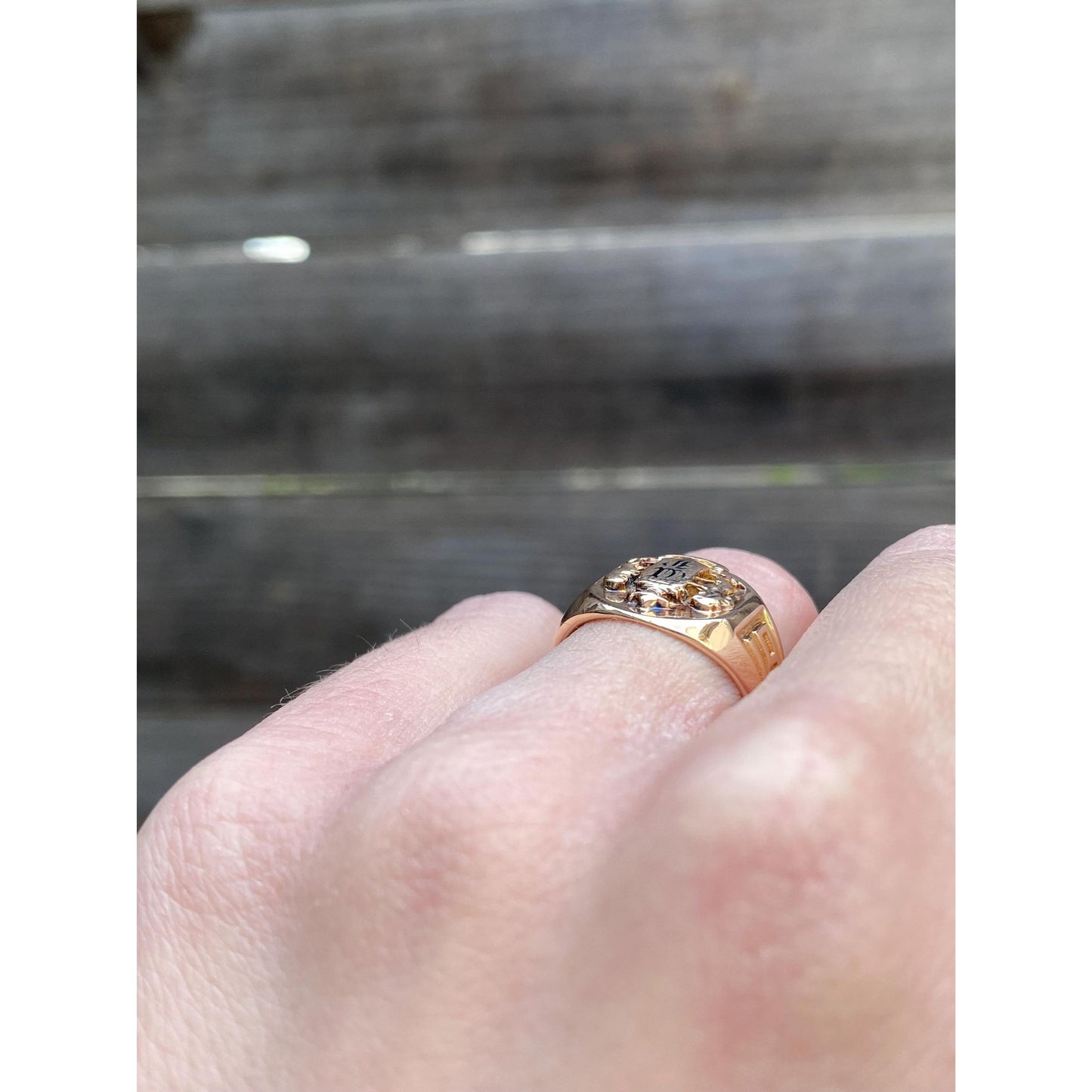 Vintage Solid 10k Rosey Gold 1931 Class Signet Ring - Size 5.5