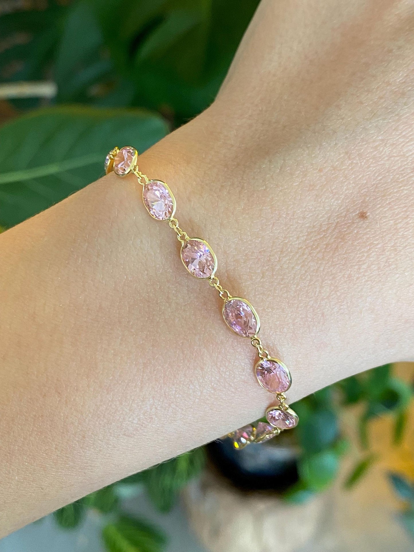 Vintage Solid 10k Yellow Gold Pink Cubic Zirconia Link Bracelet - 7.25 inches