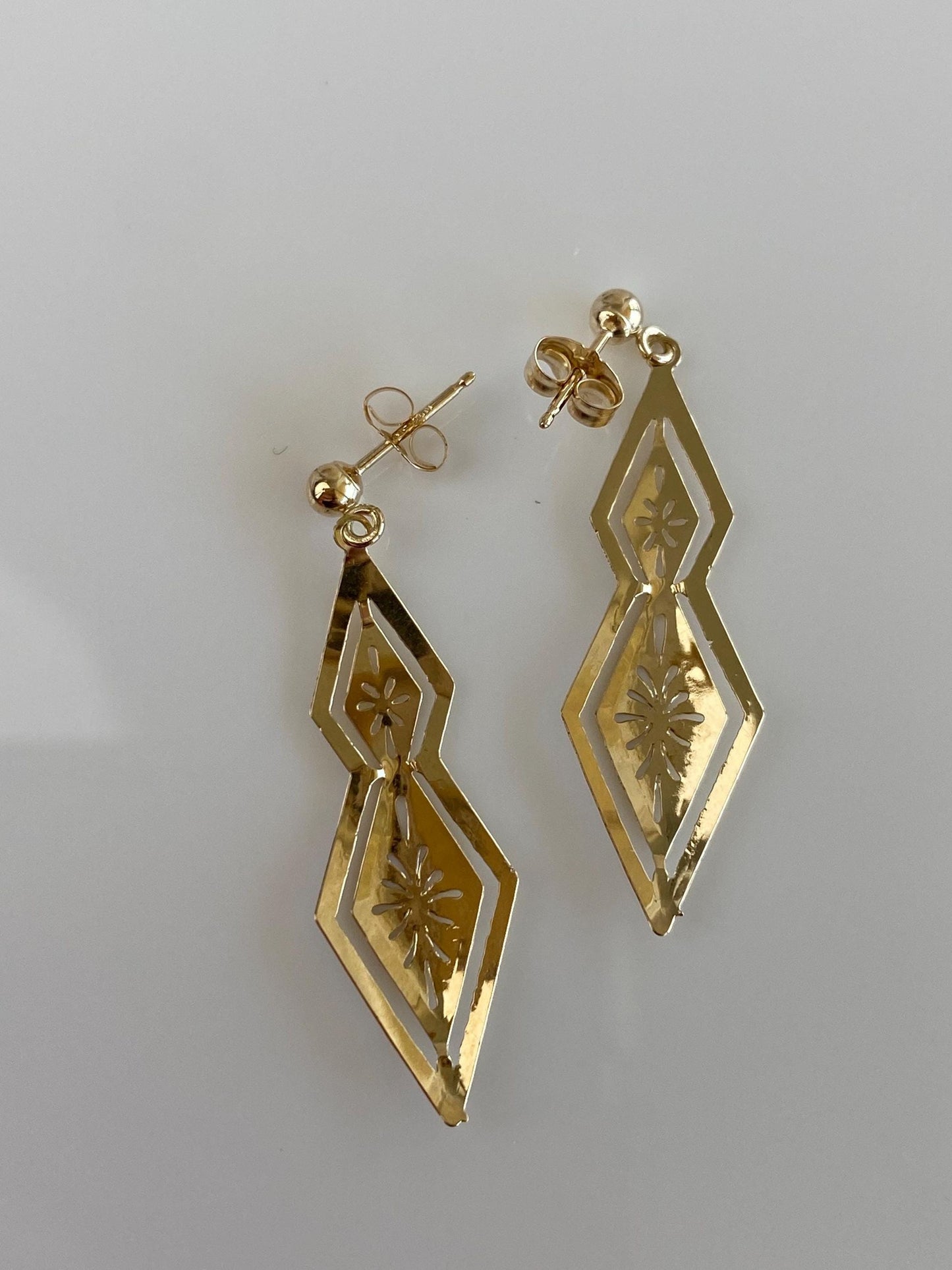 Vintage Solid 14k Yellow Gold Open Work Engraved Floral Dangle Stud Earrings
