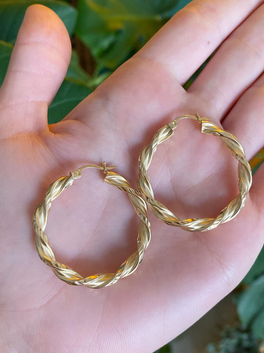 Vintage 14k Yellow Gold Twist Hoop Earrings