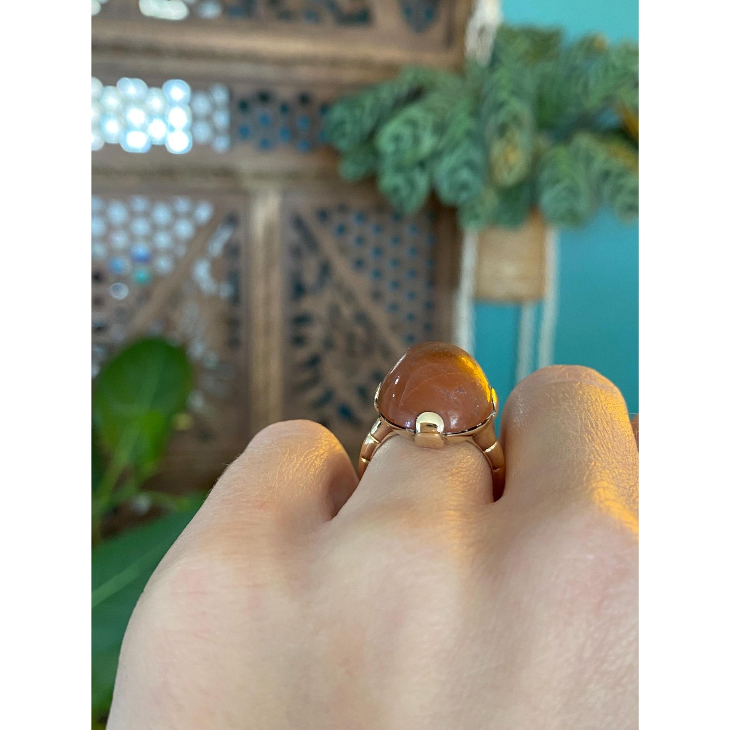 Vintage Solid 10k Yellow Gold Carnelian Ring - Size 5