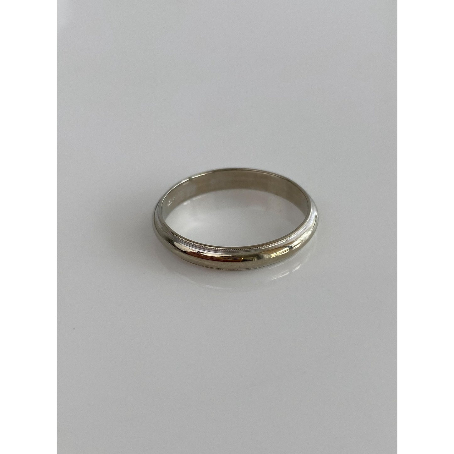 Vintage Solid 14k White Gold Milgrain Ring Band - Size 9.75