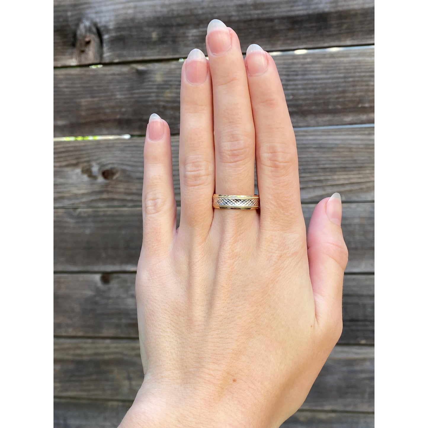 Vintage Solid 10k White & Yellow Gold Studded Texture Ring Band - Size 8