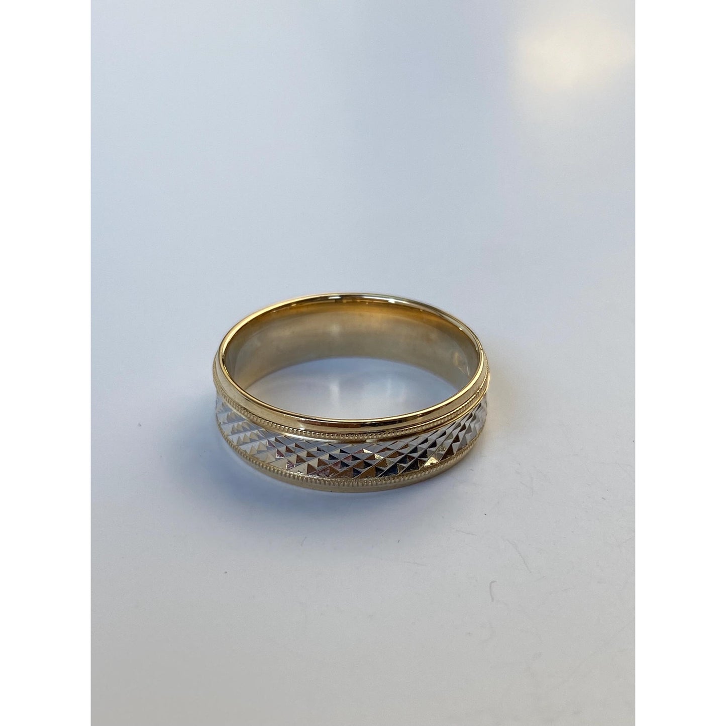 Vintage Solid 10k White & Yellow Gold Studded Texture Ring Band - Size 8