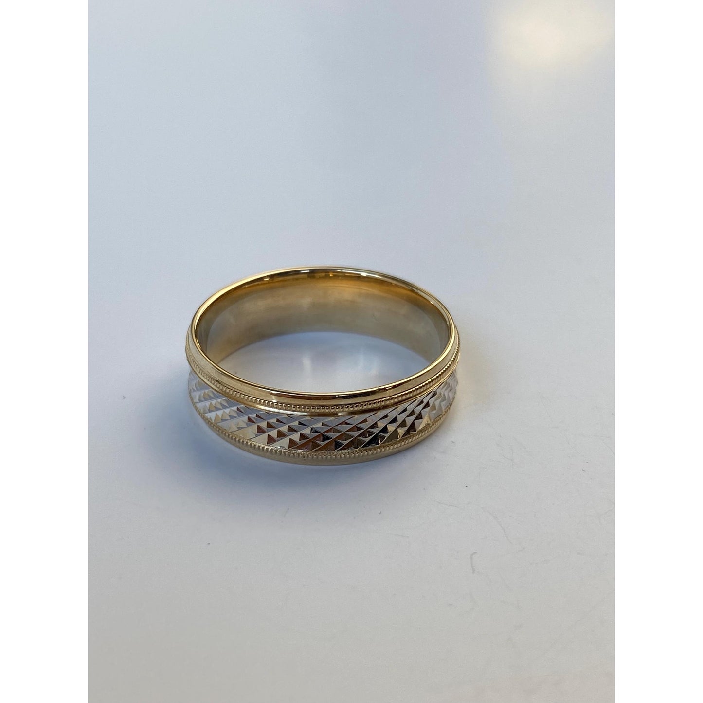 Vintage Solid 10k White & Yellow Gold Studded Texture Ring Band - Size 8