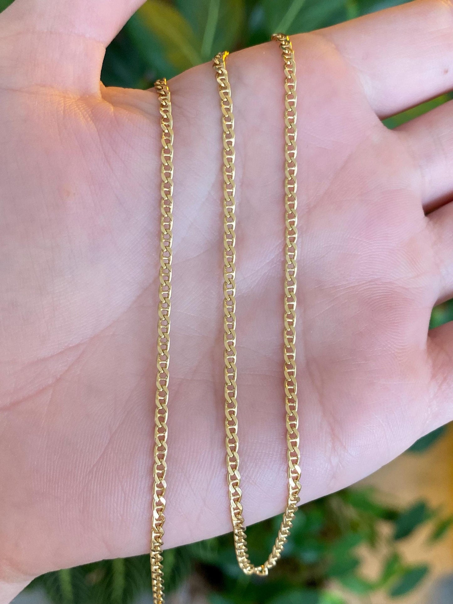 Vintage Solid 18k Yellow Gold Flat Mariner Chain Necklace - 25.25 inches