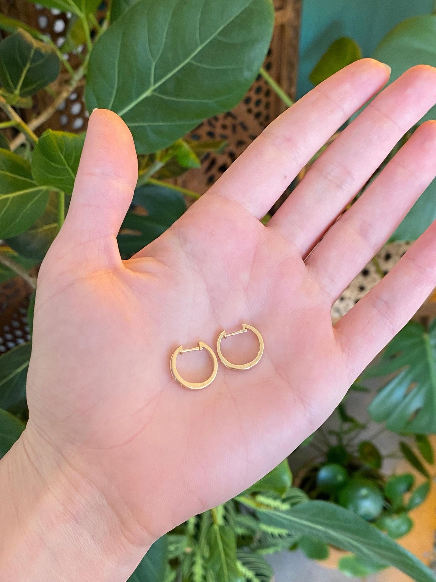 Vintage Solid 14k Yellow Gold Diamond Hoop Earrings