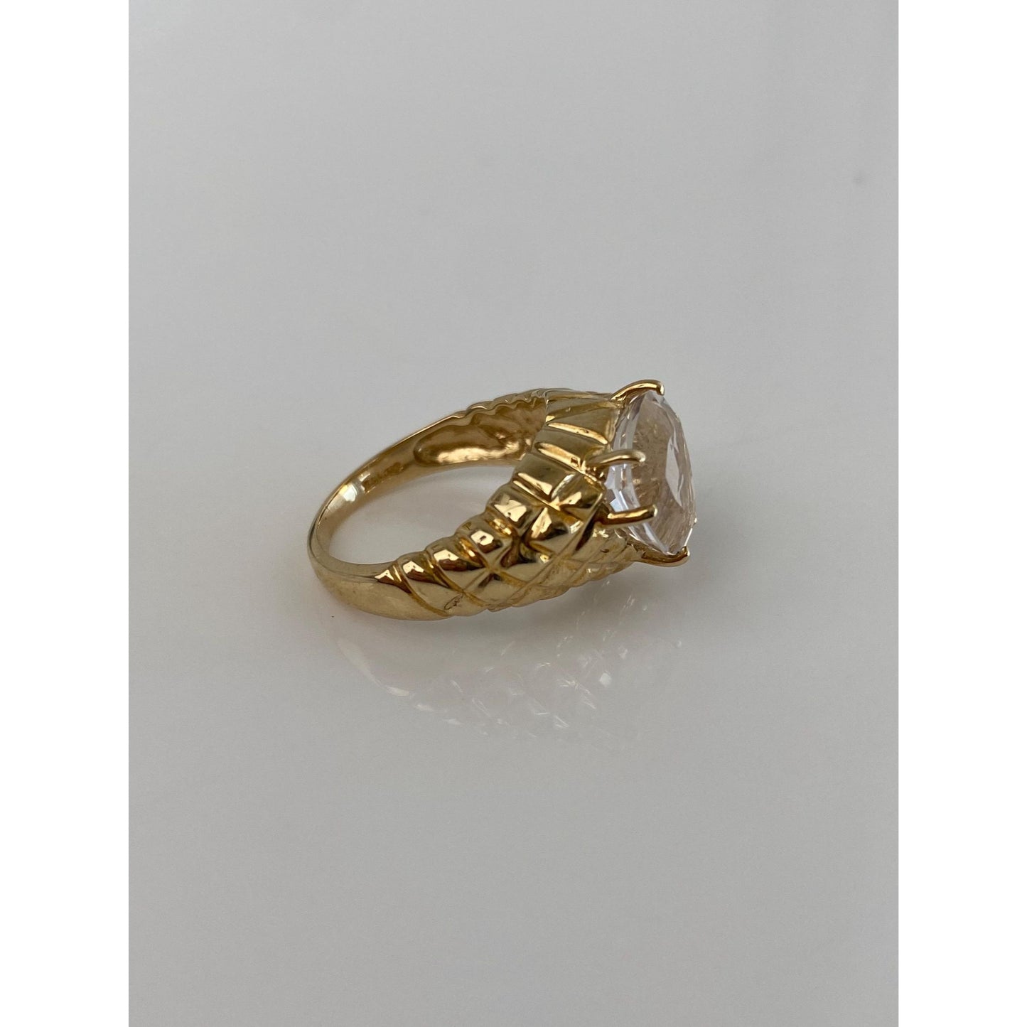 Vintage Solid 10k Yellow Gold Clear Quartz Textured Ring Band - Size 4.75