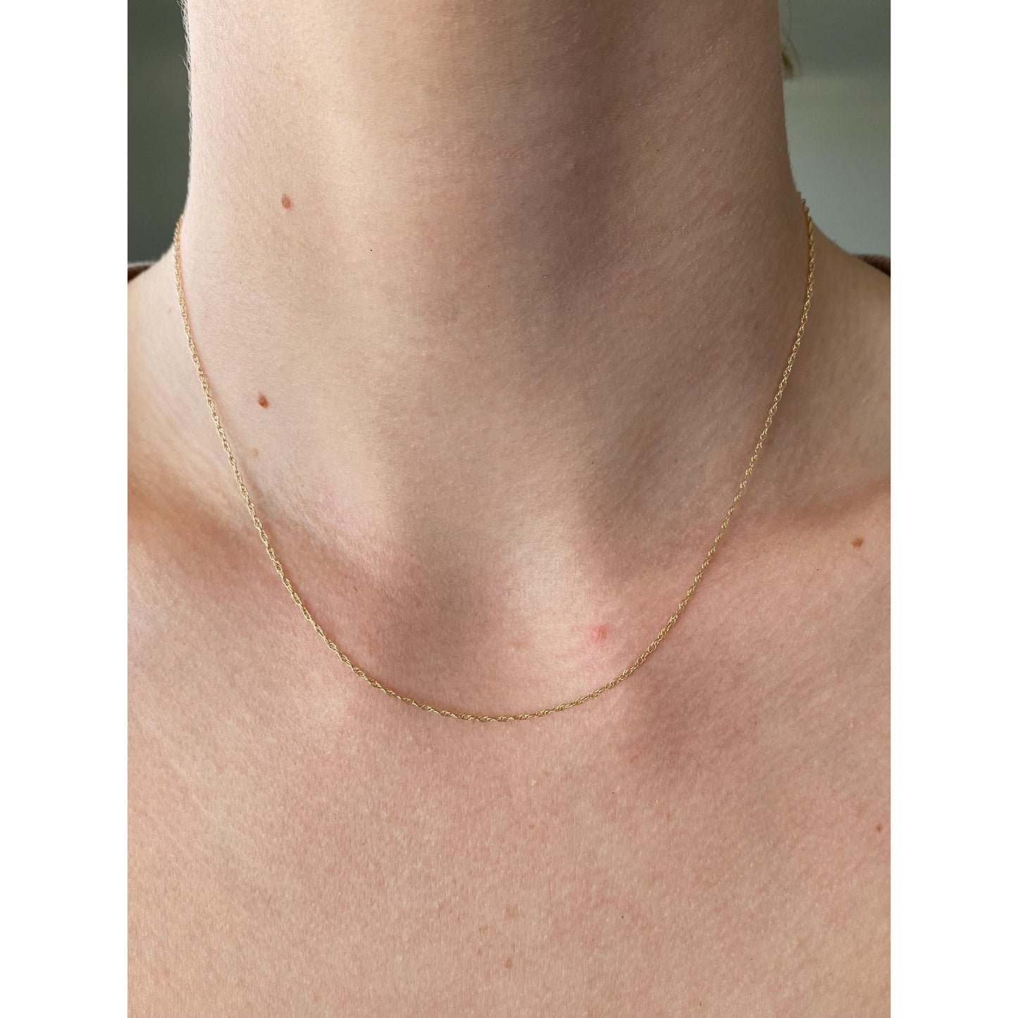 Vintage Solid 10k Yellow Gold Dainty Chain Necklace - 16.25 inches