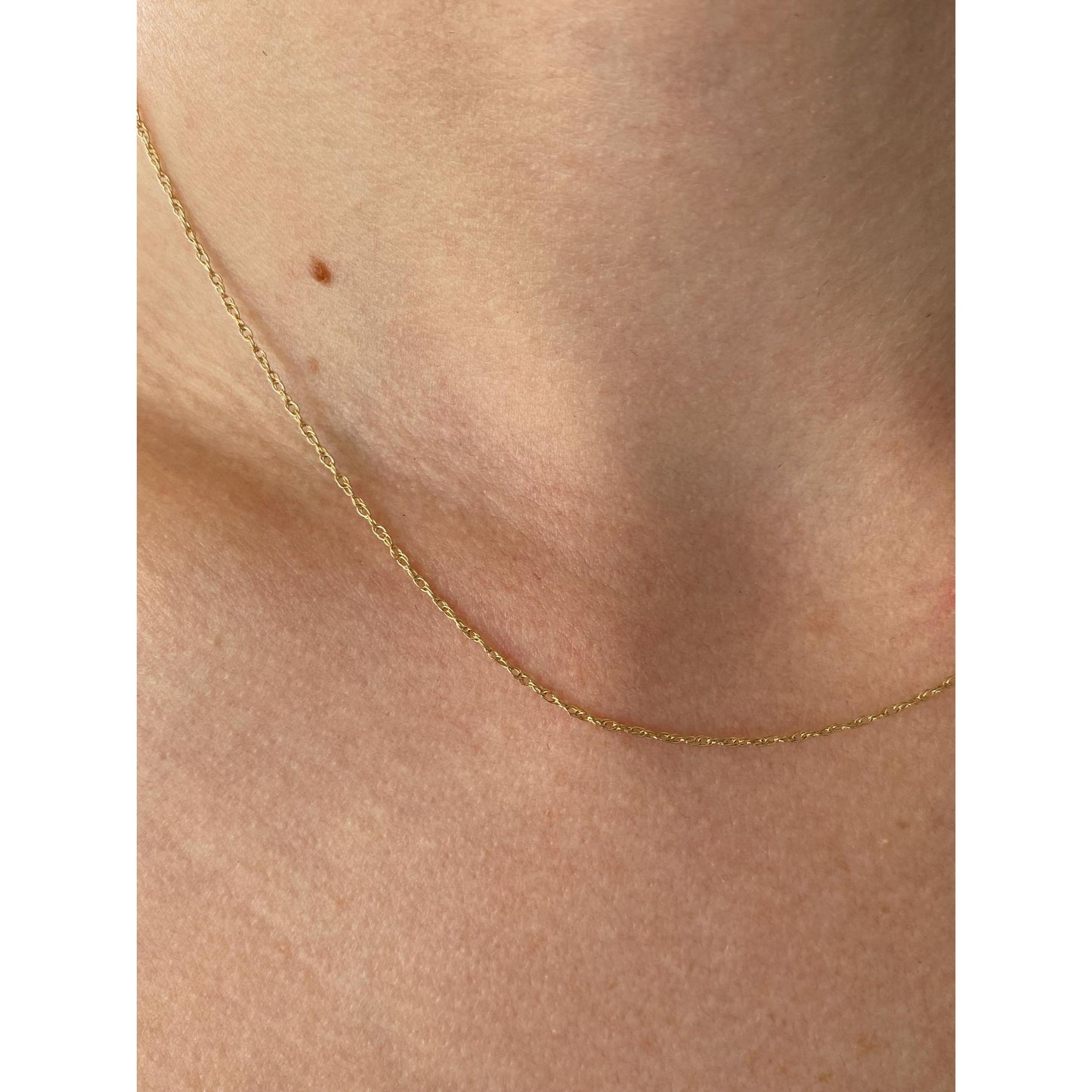 Vintage Solid 10k Yellow Gold Dainty Chain Necklace - 16.25 inches