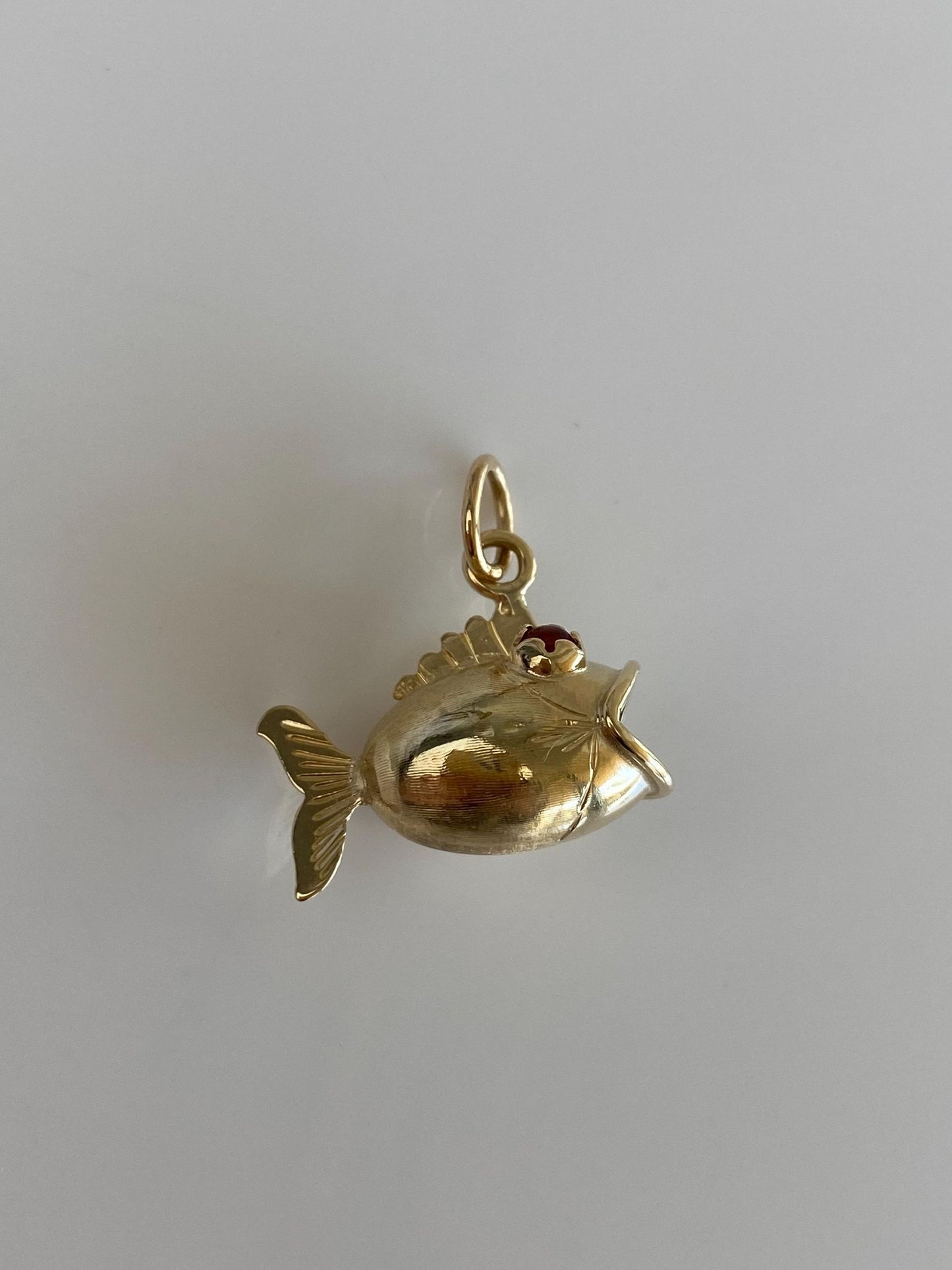 Vintage Solid 14k Yellow Gold Carnelian Eyes Open Mouth Fish Charm
