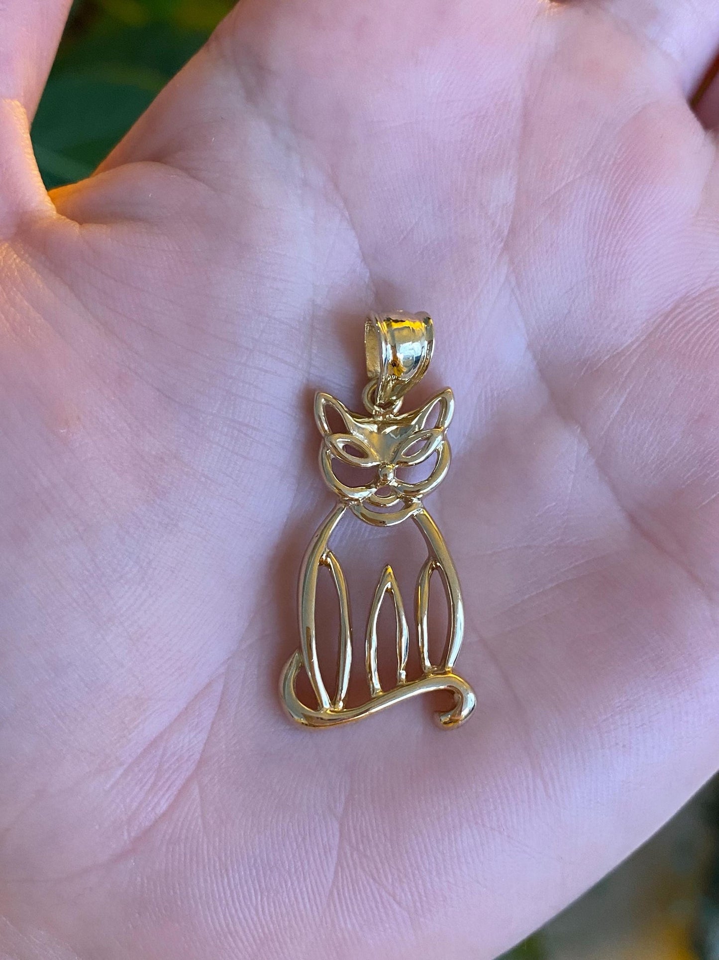 Vintage Solid 14k Yellow Gold Cat Charm