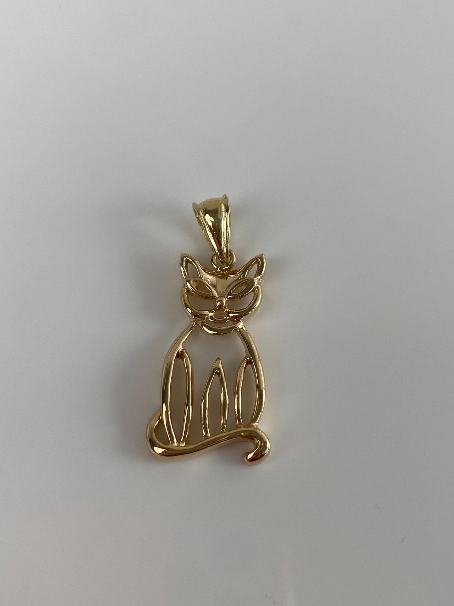 Vintage Solid 14k Yellow Gold Cat Charm