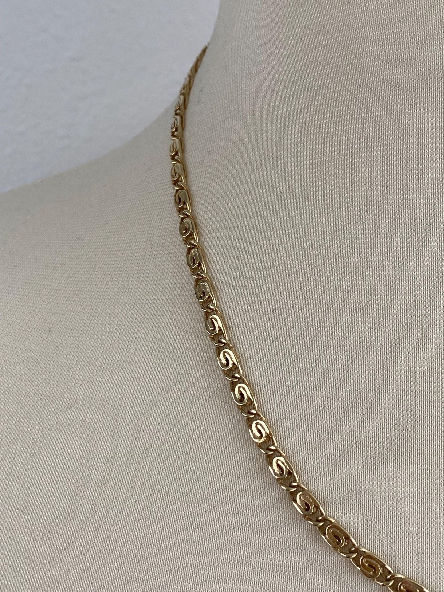 Vintage Solid 14k Yellow Gold Chunky Spiral Link Chain Necklace - 20.25 inches