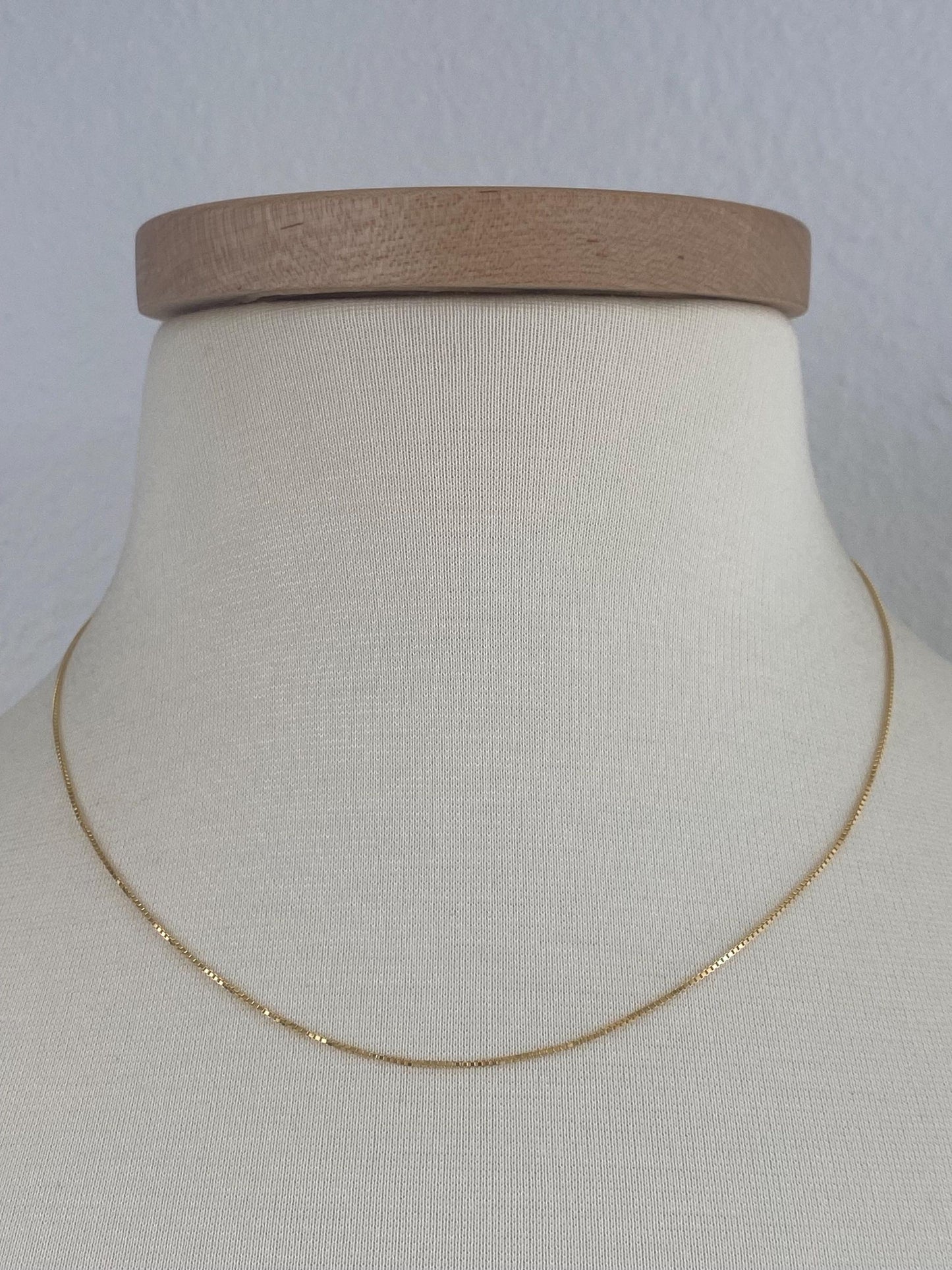 Vintage Solid 18k Yellow Gold Box Chain Necklace - 17.75 inches