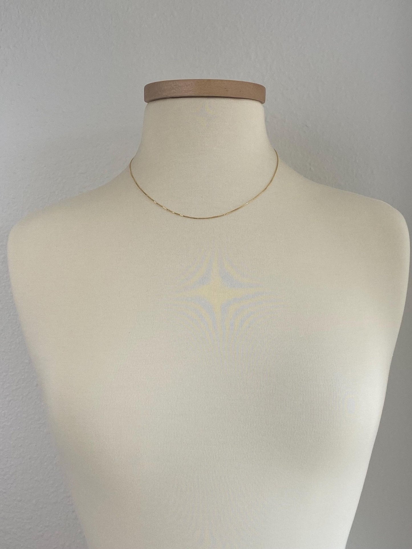 Vintage Solid 18k Yellow Gold Box Chain Necklace - 17.75 inches