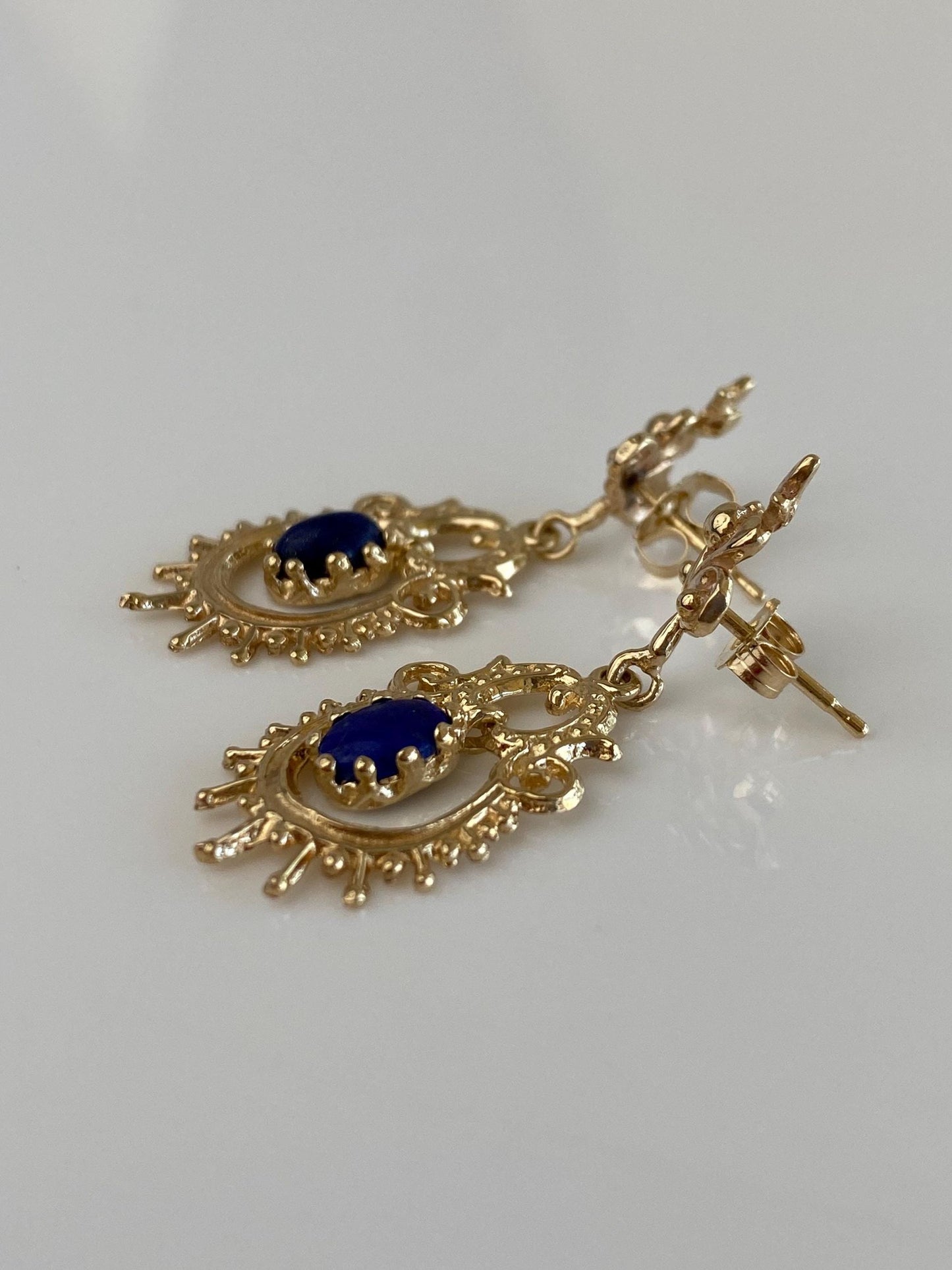 Vintage Solid 14k Yellow Gold Blue Lapis Lazuli Ornate Dangle Stud Earrings