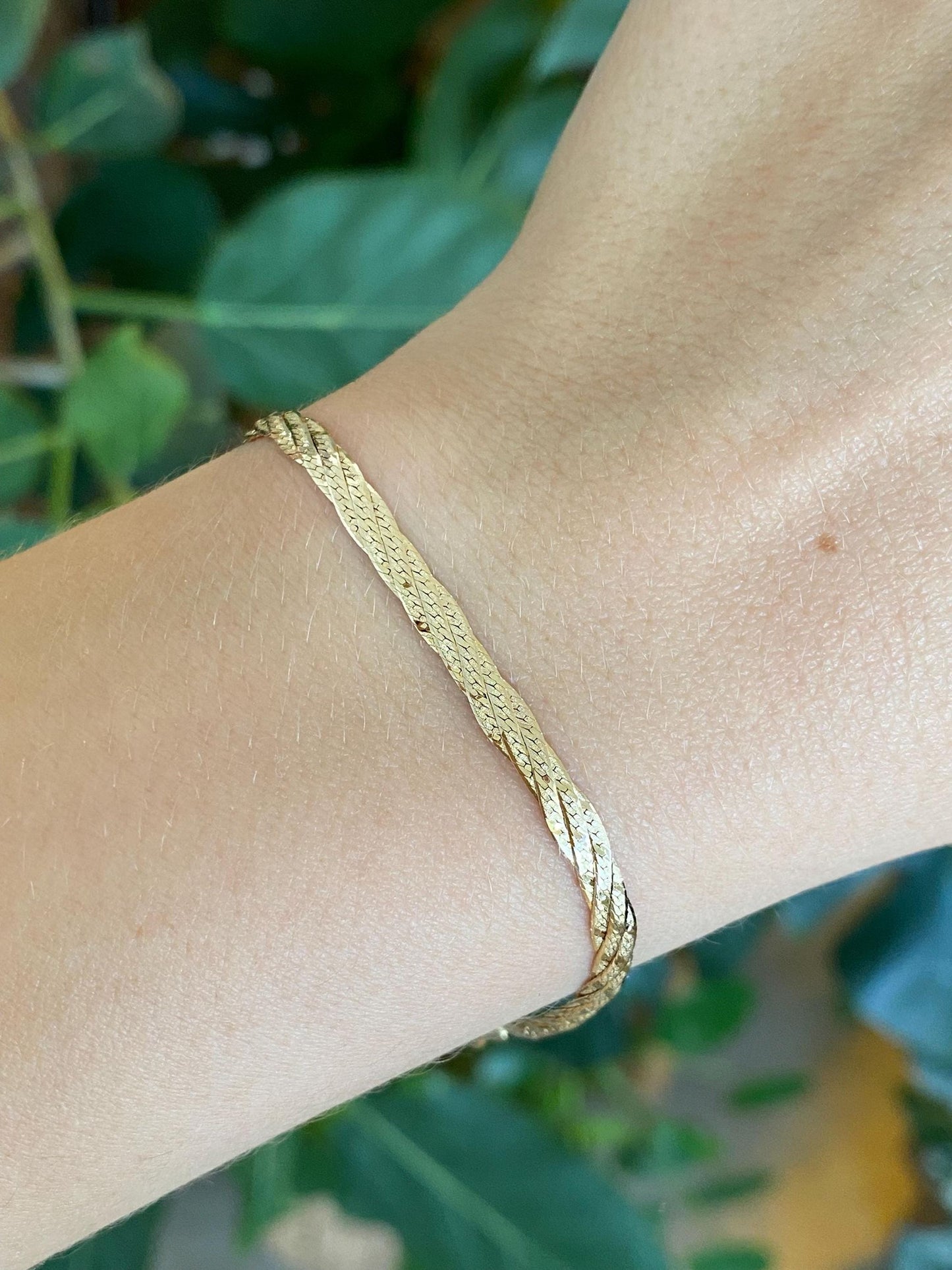 Vintage Solid 14k Yellow Gold Braided Herringbone Chain Bracelet - 7 inches