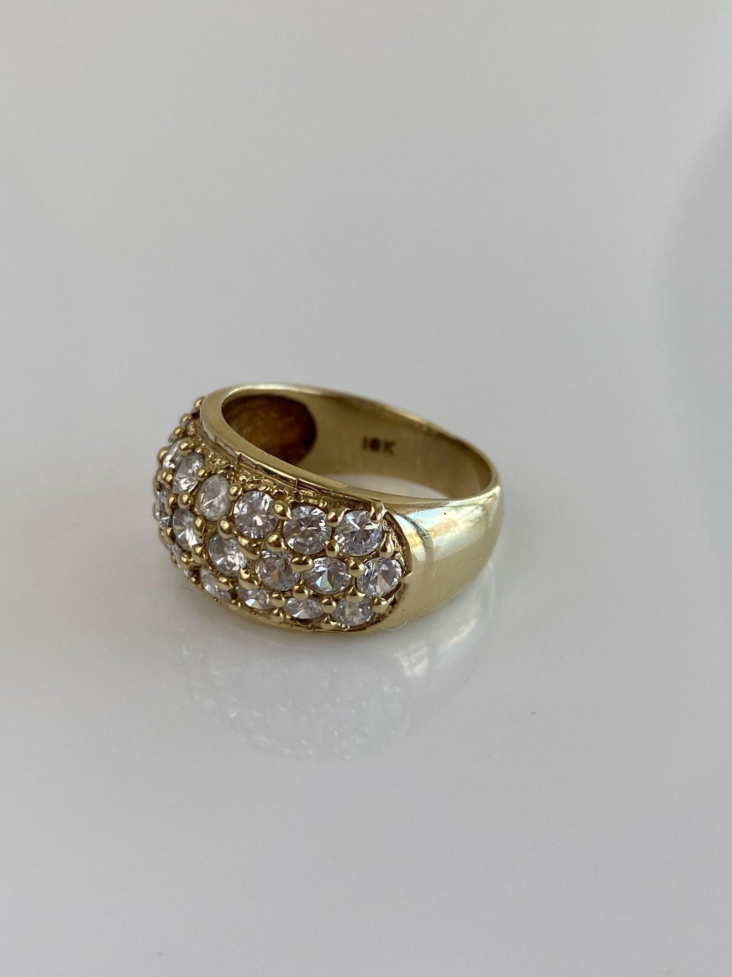 Vintage Solid 9k Yellow Gold Cubic Zirconia Ring Band - Size 7.25