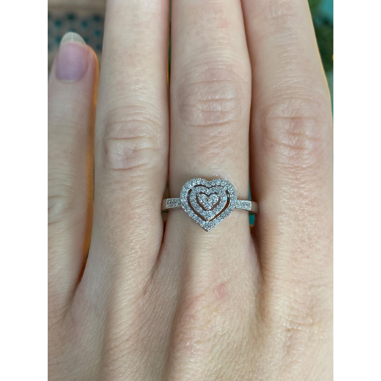Vintage Solid 10k White Gold Diamond Heart Ring - Size 6.75