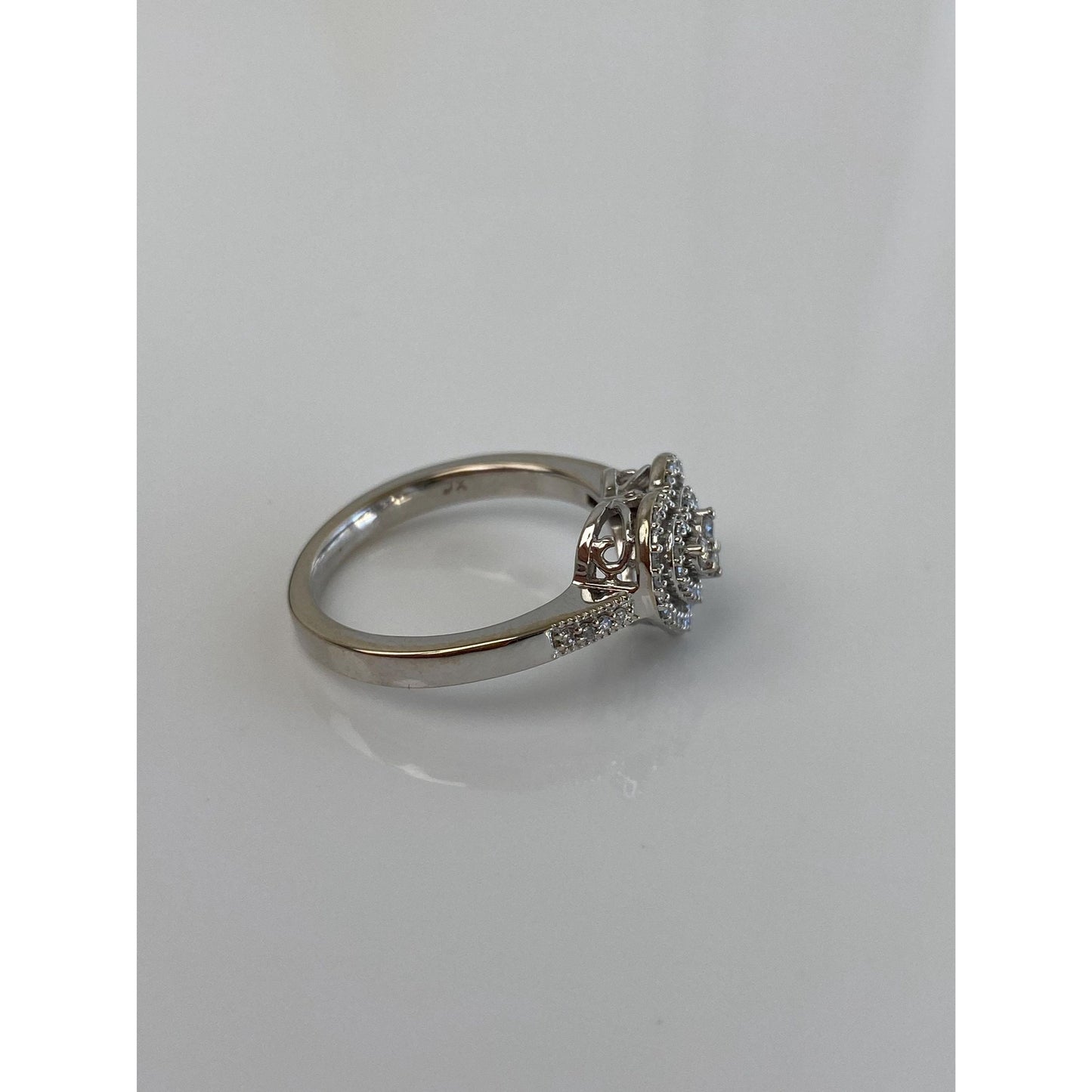 Vintage Solid 10k White Gold Diamond Heart Ring - Size 6.75
