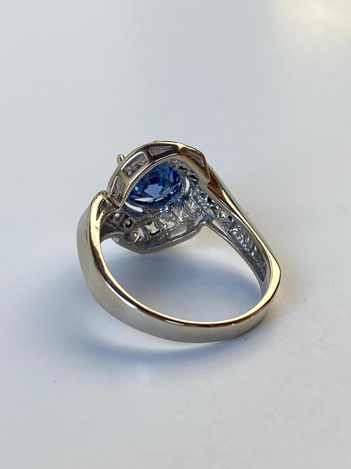 Solid 14k White Gold Cubic Zirconia Ring - Size 7