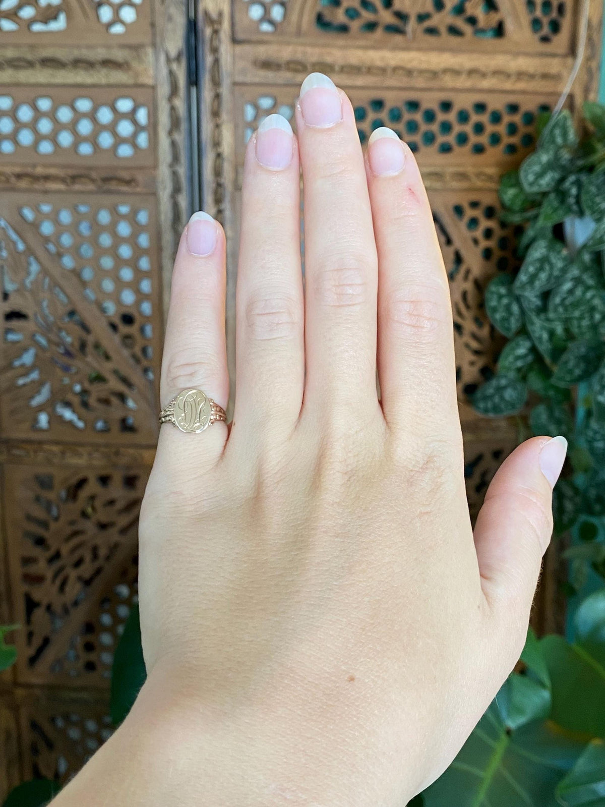Vintage Solid 9k Yellow Gold Monogram Signet Ring - Size 4