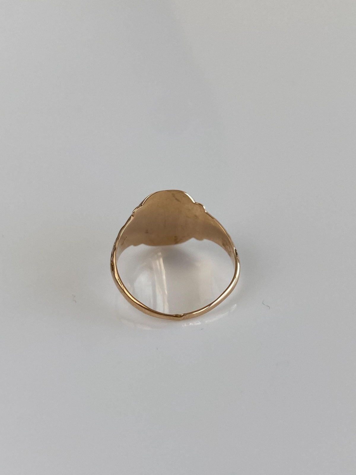 Vintage Solid 9k Yellow Gold Monogram Signet Ring - Size 4