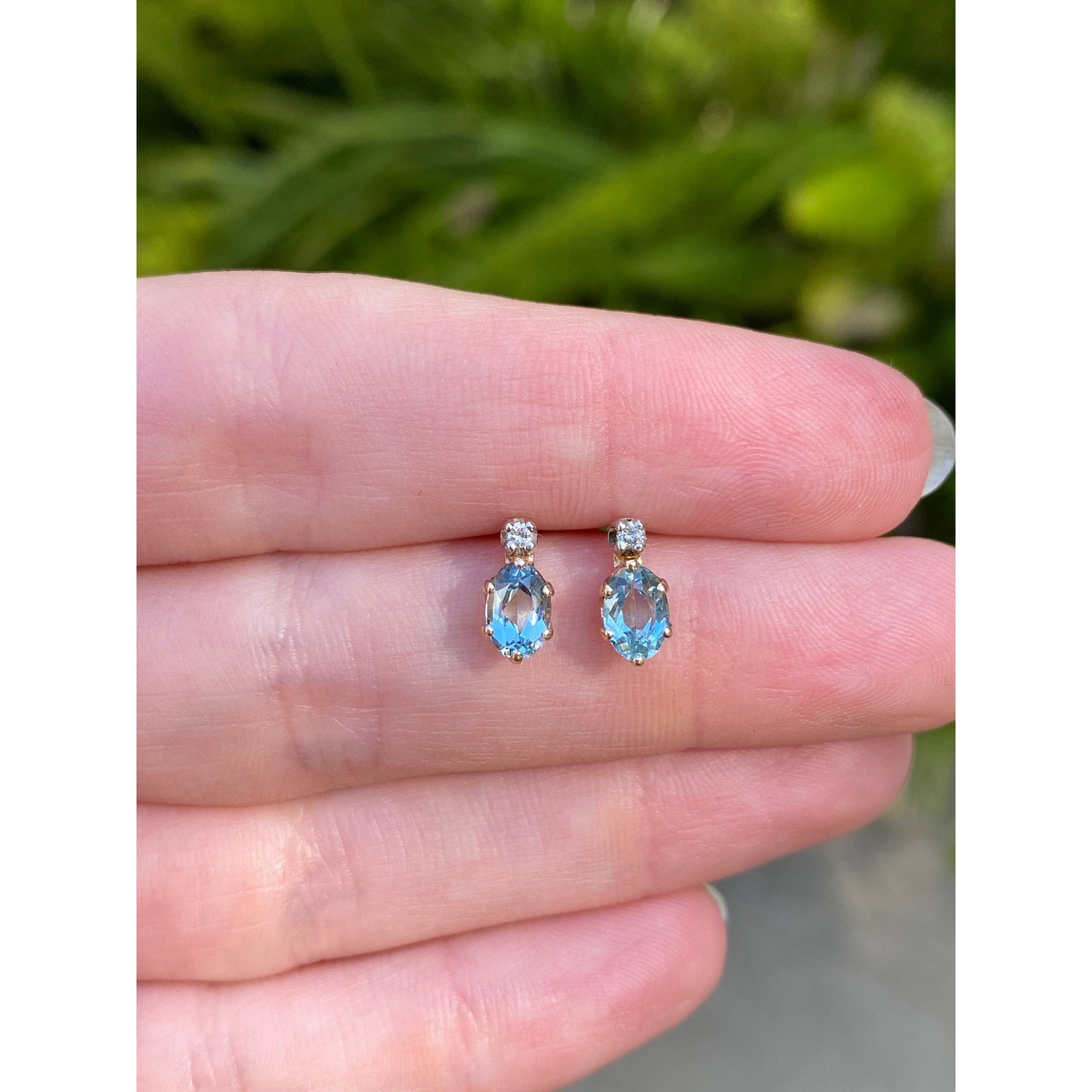 Vintage Solid 14k Yellow Gold Light Blue Quartz & Clear Sapphire Stud Earrings