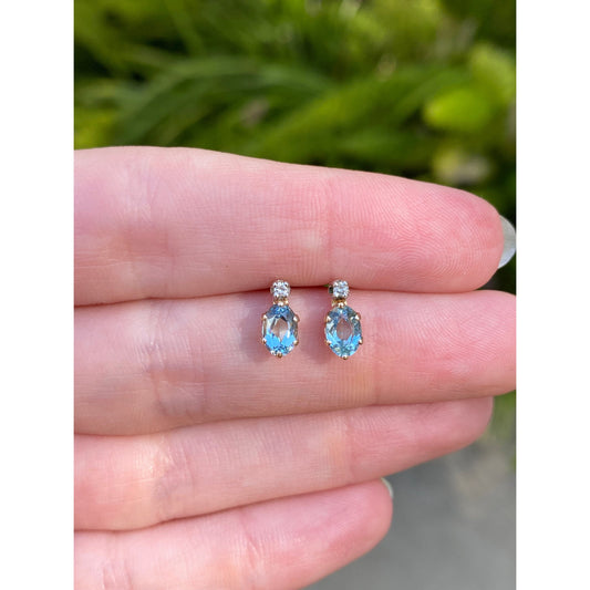 Vintage Solid 14k Yellow Gold Light Blue Quartz & Clear Sapphire Stud Earrings