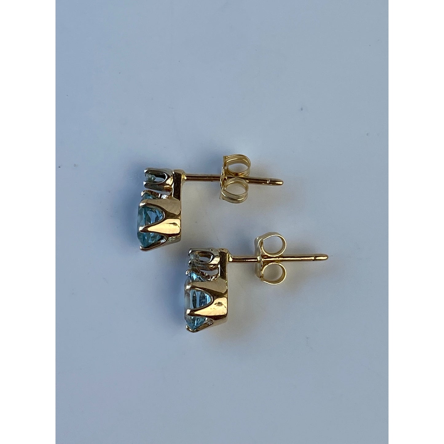 Vintage Solid 14k Yellow Gold Light Blue Quartz & Clear Sapphire Stud Earrings
