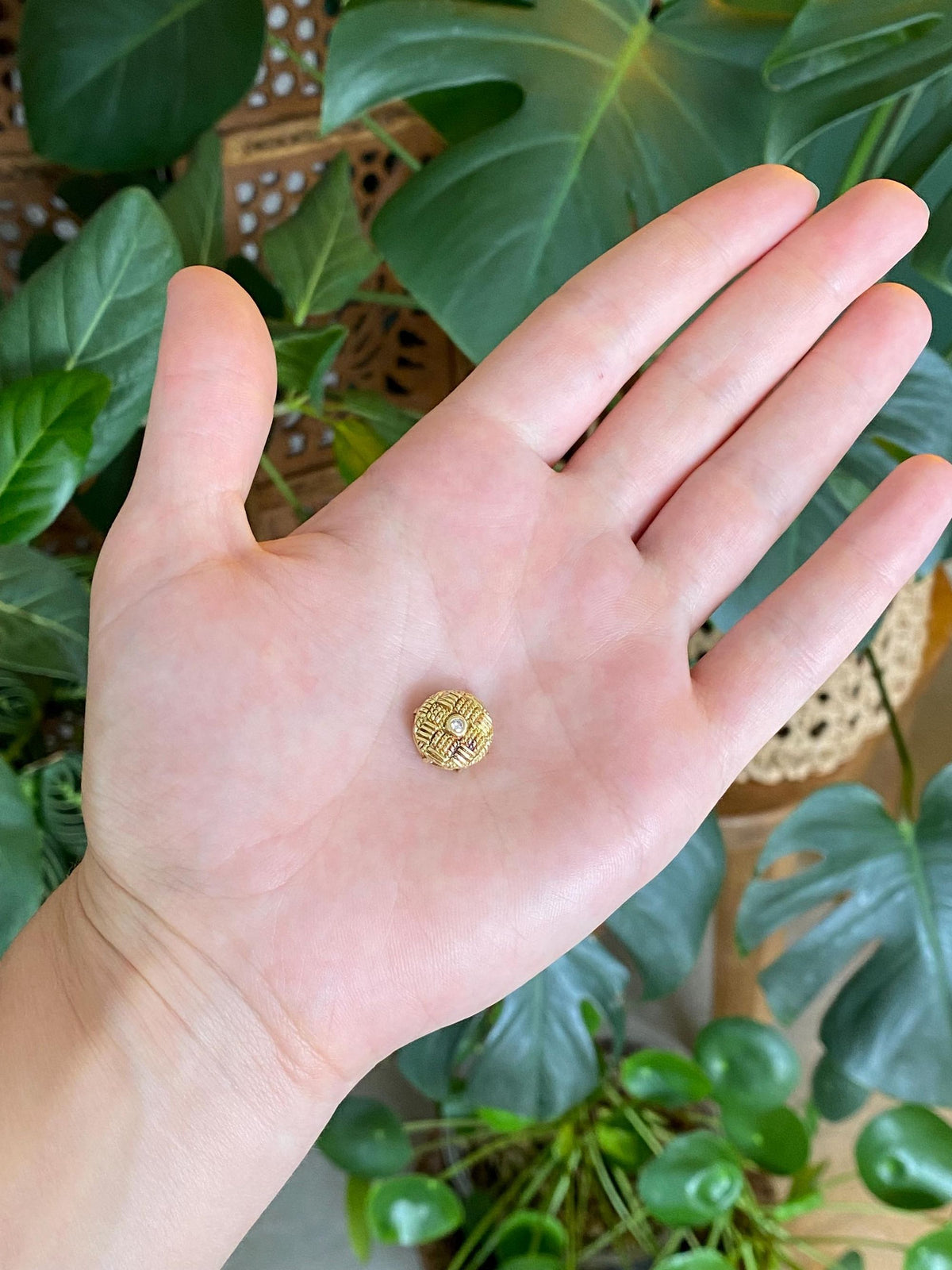 Vintage Solid 18k Yellow Gold Diamond Basketweave Slide Charm