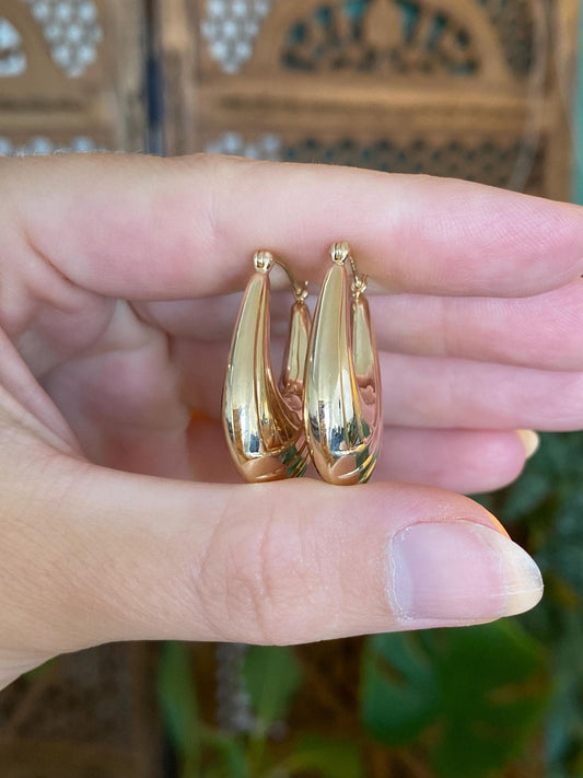 Vintage 14k Yellow Gold Design Hoop Earrings